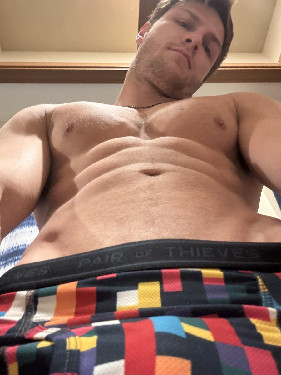 Whos next to hop on it?
#HappyEaster