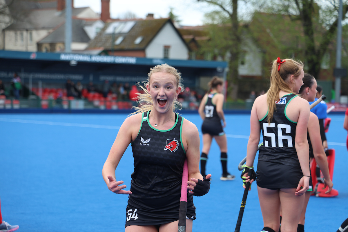 Hoci Cymru tweet media