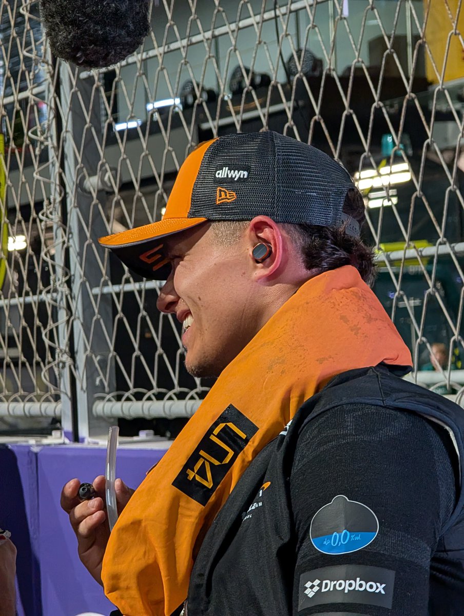 McLarenF1's tweet photo. Relaxed ☺️ 

#McLaren | #SaudiArabianGP https://t.co/BGHPYYHswM