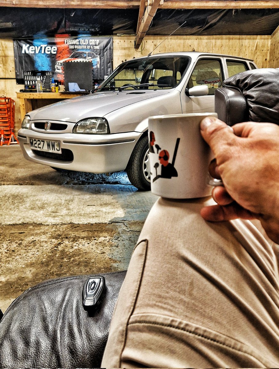 What a view!! Sunday afternoons don’t get much better than this — chillin’ in the Pig Shed with a brew, finishing off the final touches on the Metro now it’s got a fresh 12 months MOT. 27k miles, full service history, and looking like it just rolled out the showroom. If you fancy
