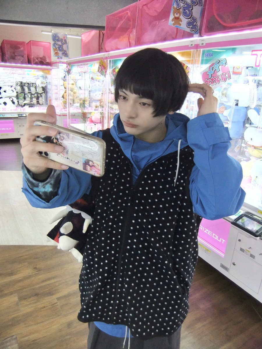 DOGURAAAA's tweet photo. 最近のデジカメ集〜 https://t.co/aBHqRXkgfR