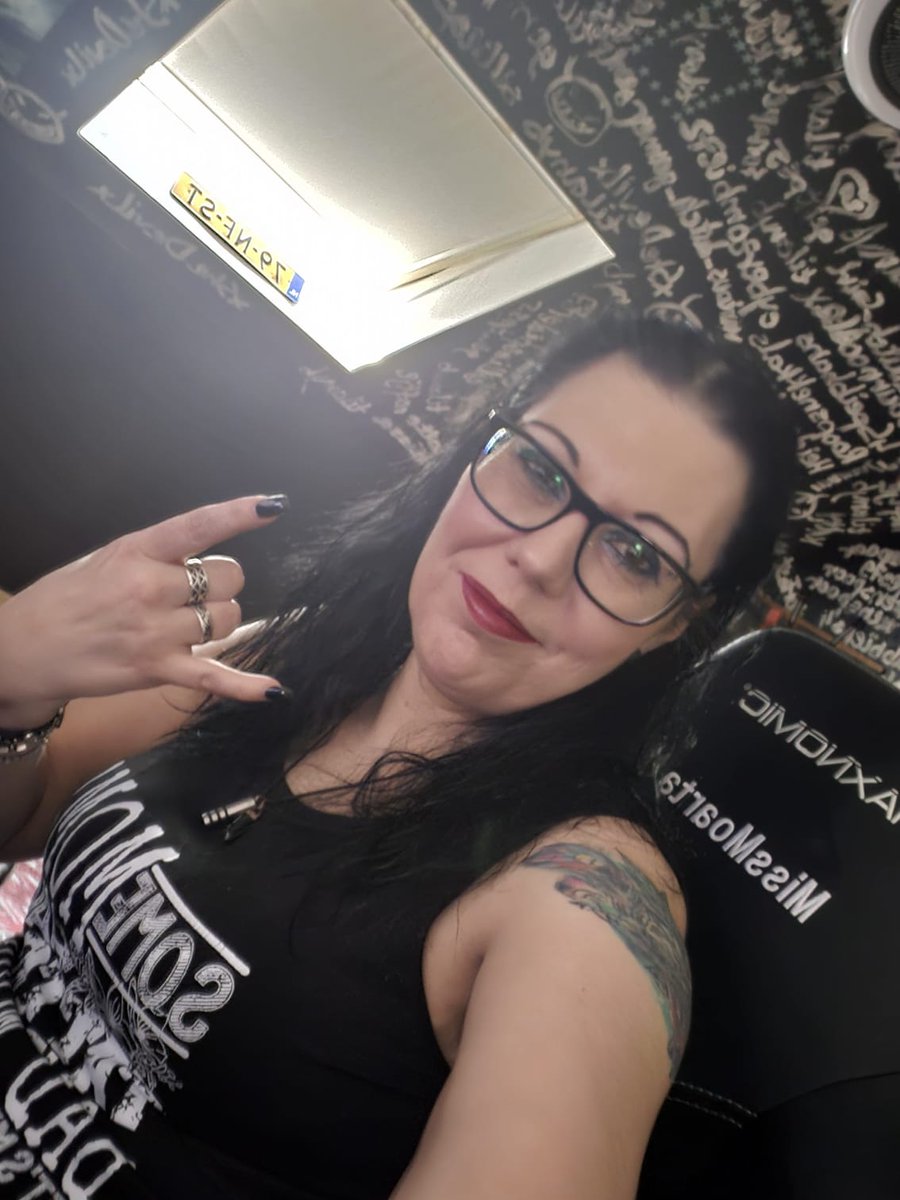 MissMoarta's tweet photo. A Rare Sunday stream popped up.
Tonight we will be raiding BWL in #worldofwarft with a new Guild.
Live now
💚 https://t.co/PqjVsuA7NI 💚
#PickKick
#KickStreaming
@KickCommunity
@kick https://t.co/TiHFuTkrc8