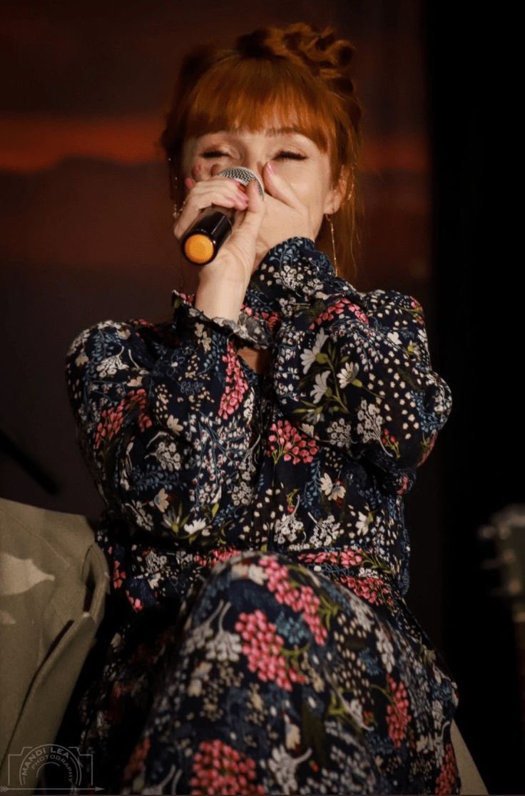 mirandashipka's tweet photo. Happy birthday to my favourite person @RuthieConnell 🤍 i hope you have a wonderful day filled with lots of love and happiness. Have the best day 🎉 here’s to evil skanks 🥂 https://t.co/YI5yTc8xy2
