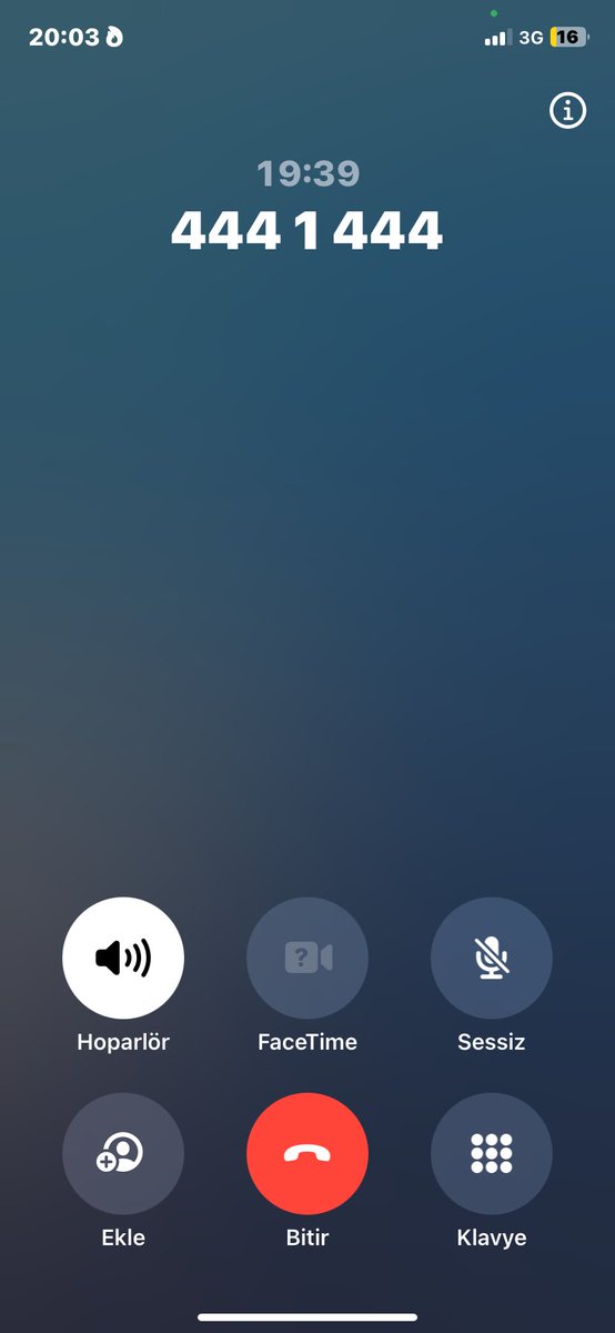 türk telekom çağrı merkezinde çalan müzikte muhatabı var diyor 20dk oldu enson hat düştü