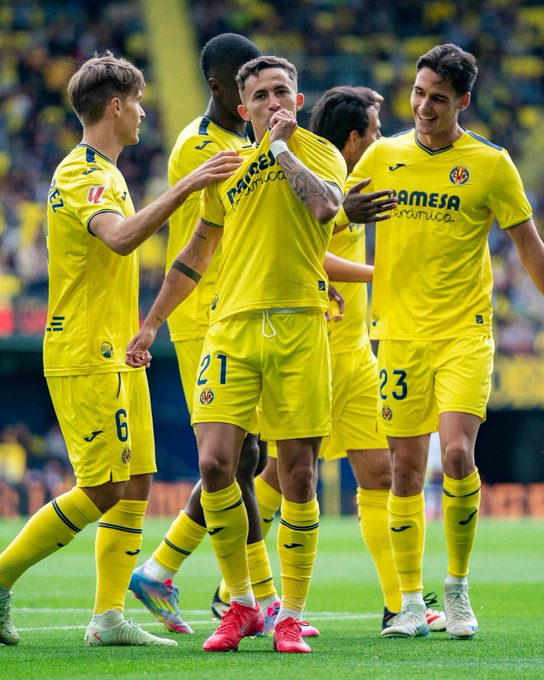 tjcope's tweet photo. 🟡 Comesaña, jugador del @VillarrealCF, en @MovistarFutbol 

🤯 "¿Falta de Pepe? No es falta ni para mí ni para nadie. Pocas veces he visto esto en la que se supone que es la mejor liga del mundo. ¿Por qué no va el árbitro a ver la jugada. No tiene explicación" https://t.co/k55xaKHLpw