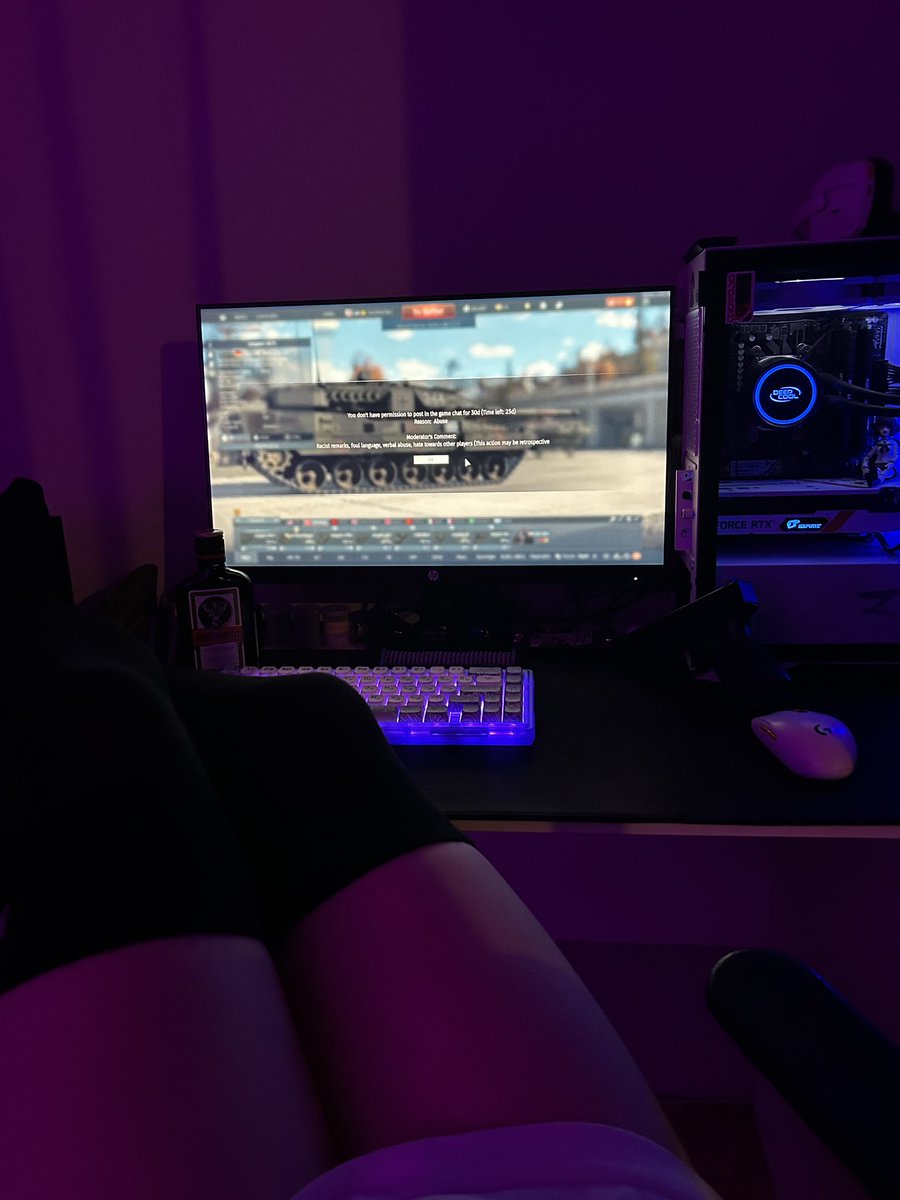 MeowAriBoy's tweet photo. Too based for them to handle #WarThunder #femboy https://t.co/gSfrmV7ebP
