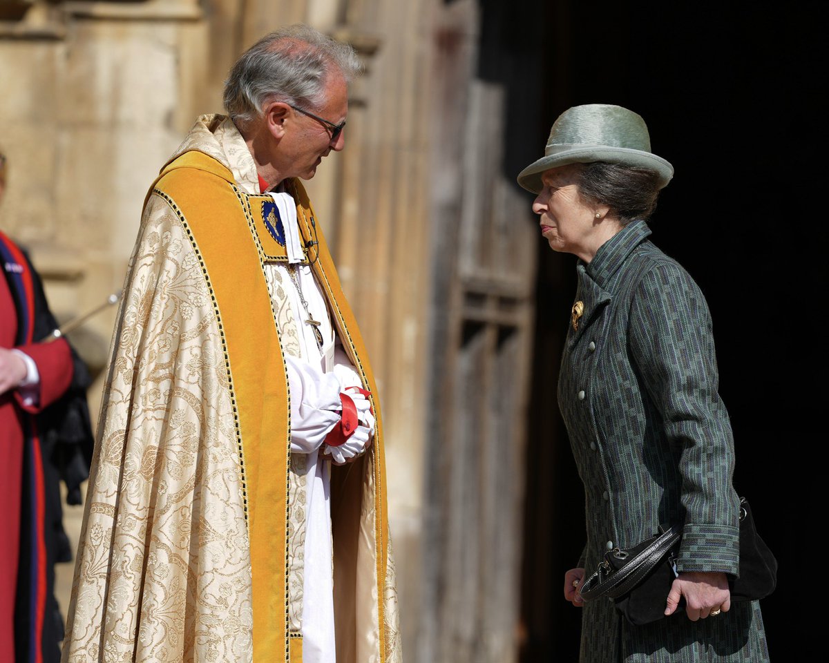 The Royal Family tweet media