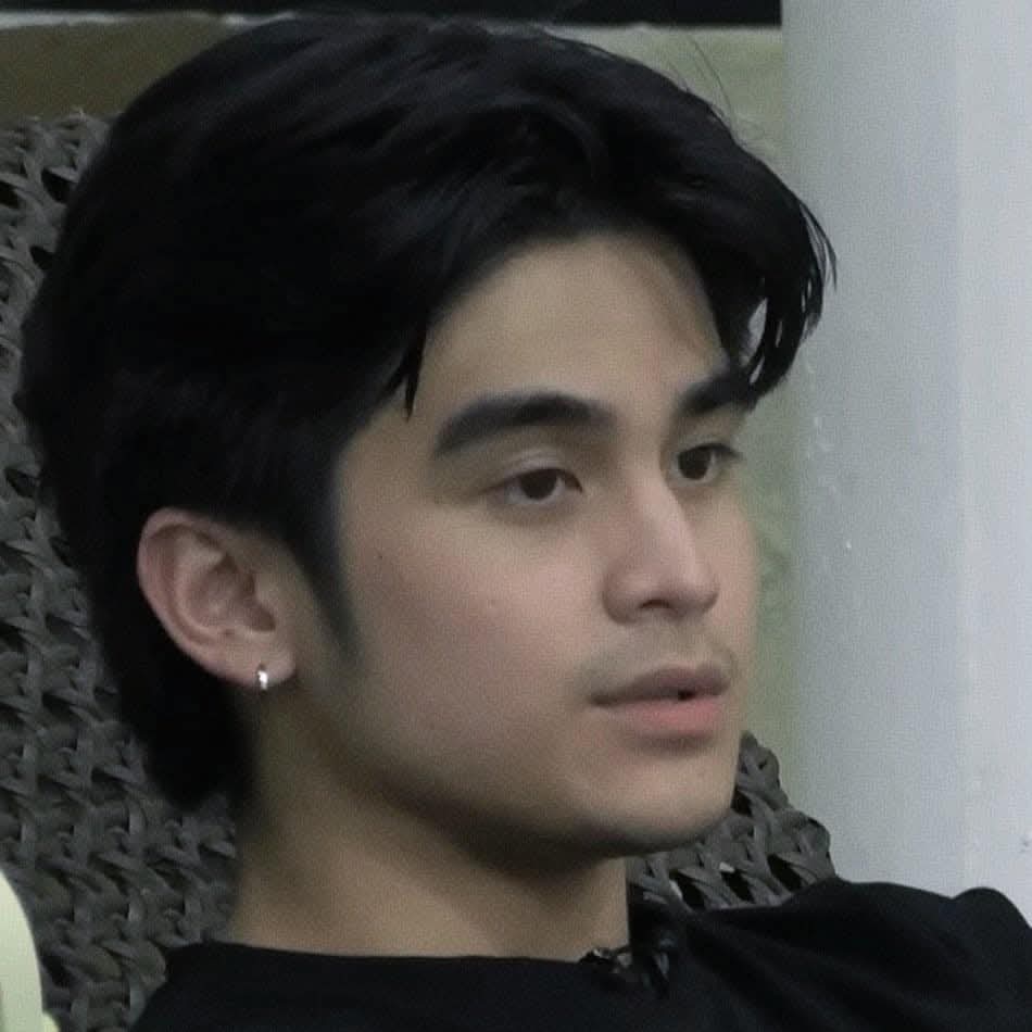 criticism201's tweet photo. @starmagicphils @direklauren https://t.co/ly3aLBN8kV