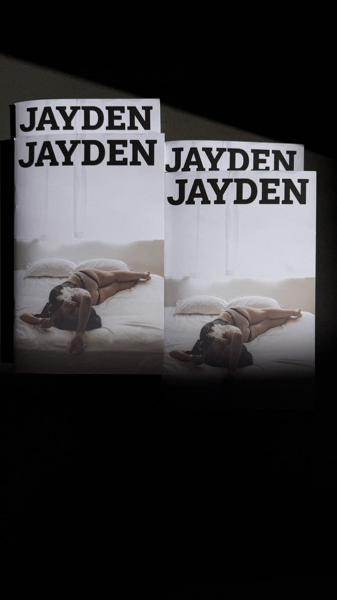 StephenVanasco's tweet photo. Down to the last 4 copies of my @JaydenMichele Zine! Each one comes with a 4 x 6 print :: https://t.co/Vm3orCe1mV https://t.co/kLOsUgdcyk