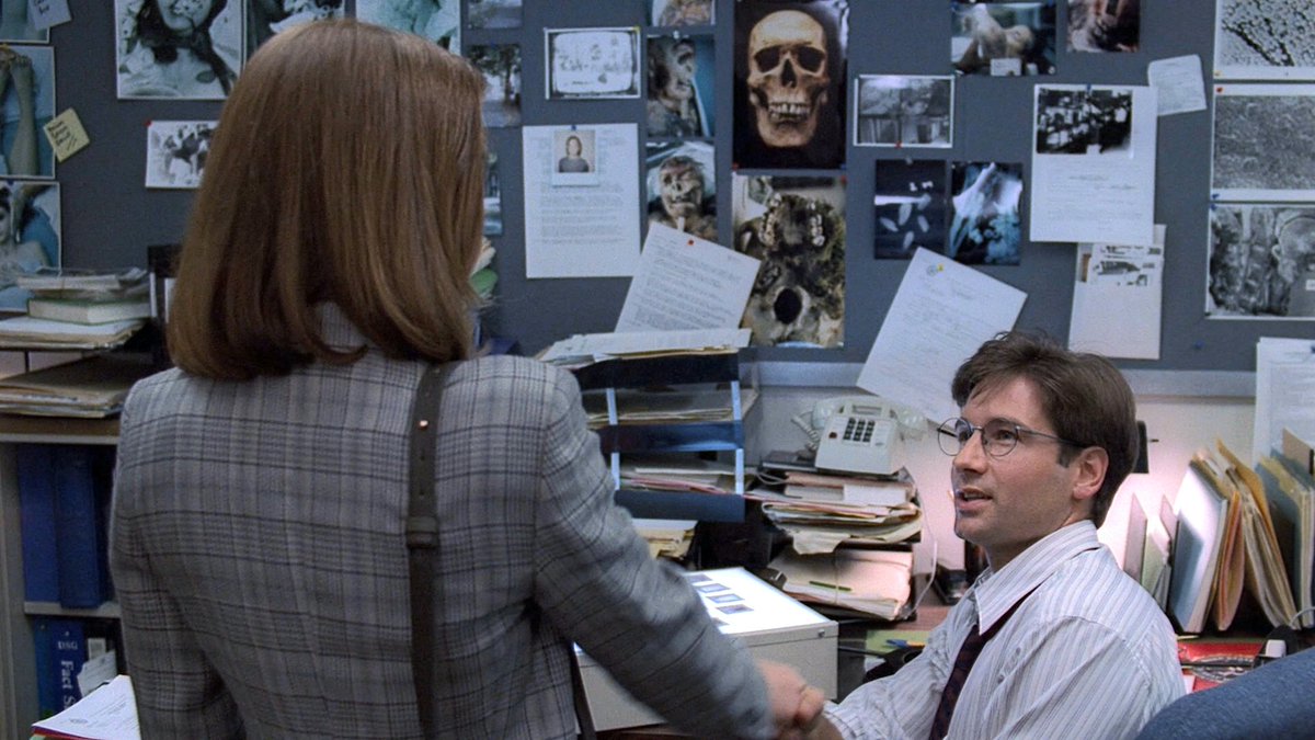 The best thing that happened in the 90s #TheXFiles