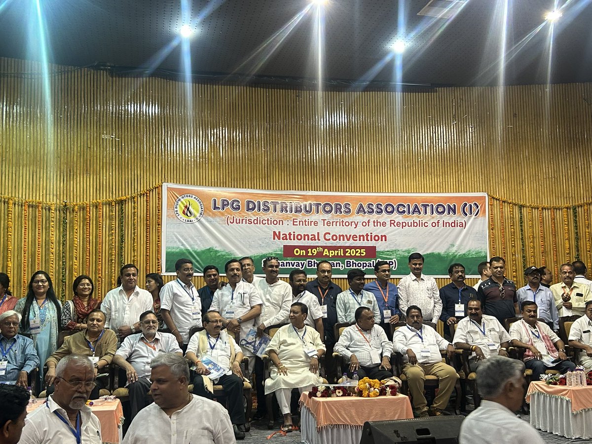 lpgdai24's tweet photo. @HPCL @HRRL_Rajasthan @HardeepSPuri @PetroleumMin @CMD__HPCL @DirRef_HPCL @EngineersIND https://t.co/IzHRKocBuo