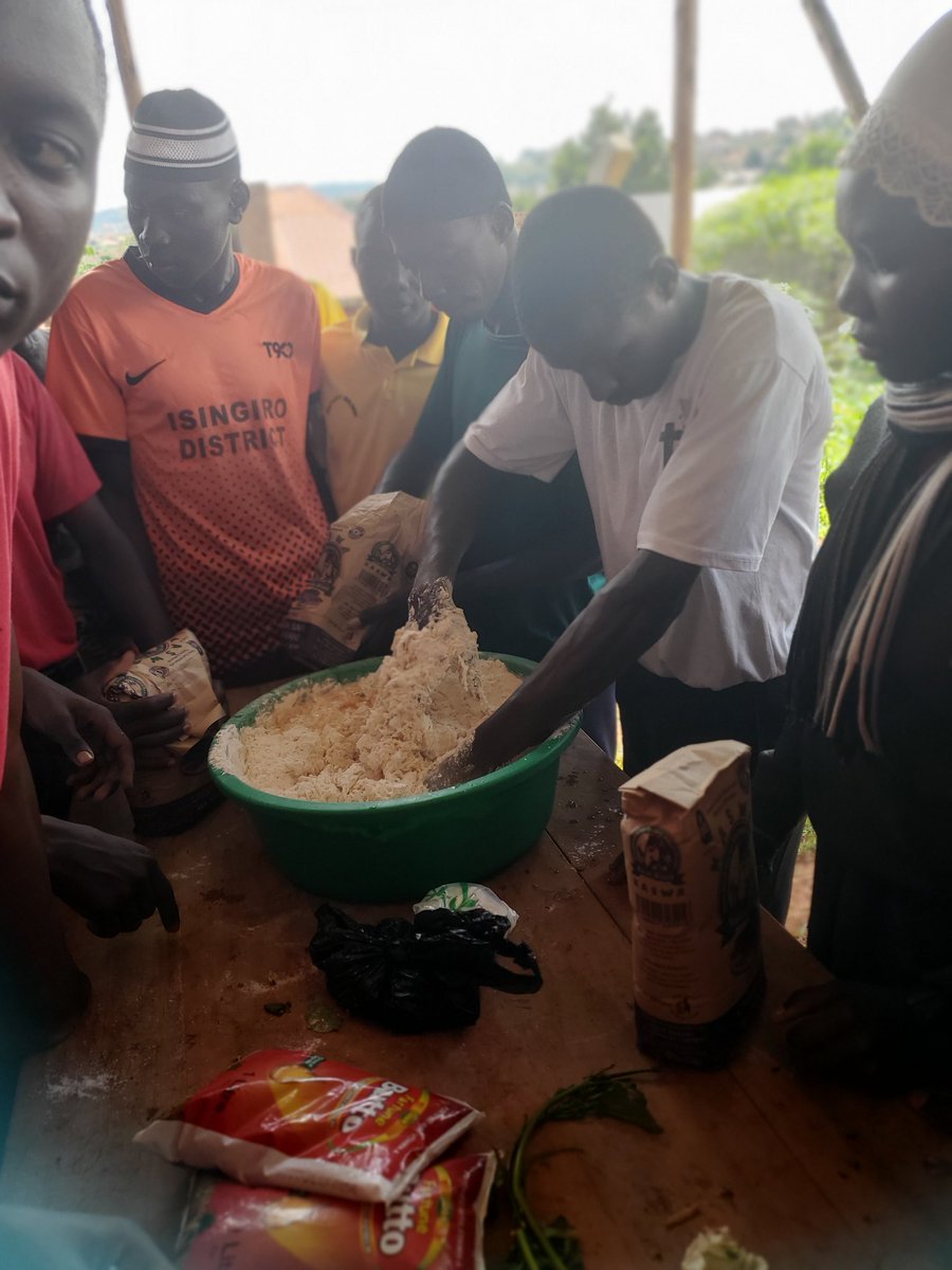 Cooking from scratch and learning every step!

The Students got hands-on as they learned how to mix ingredients, measure the right amount of water for the dough, and knead it just right while preparing their own vegetable rolex.