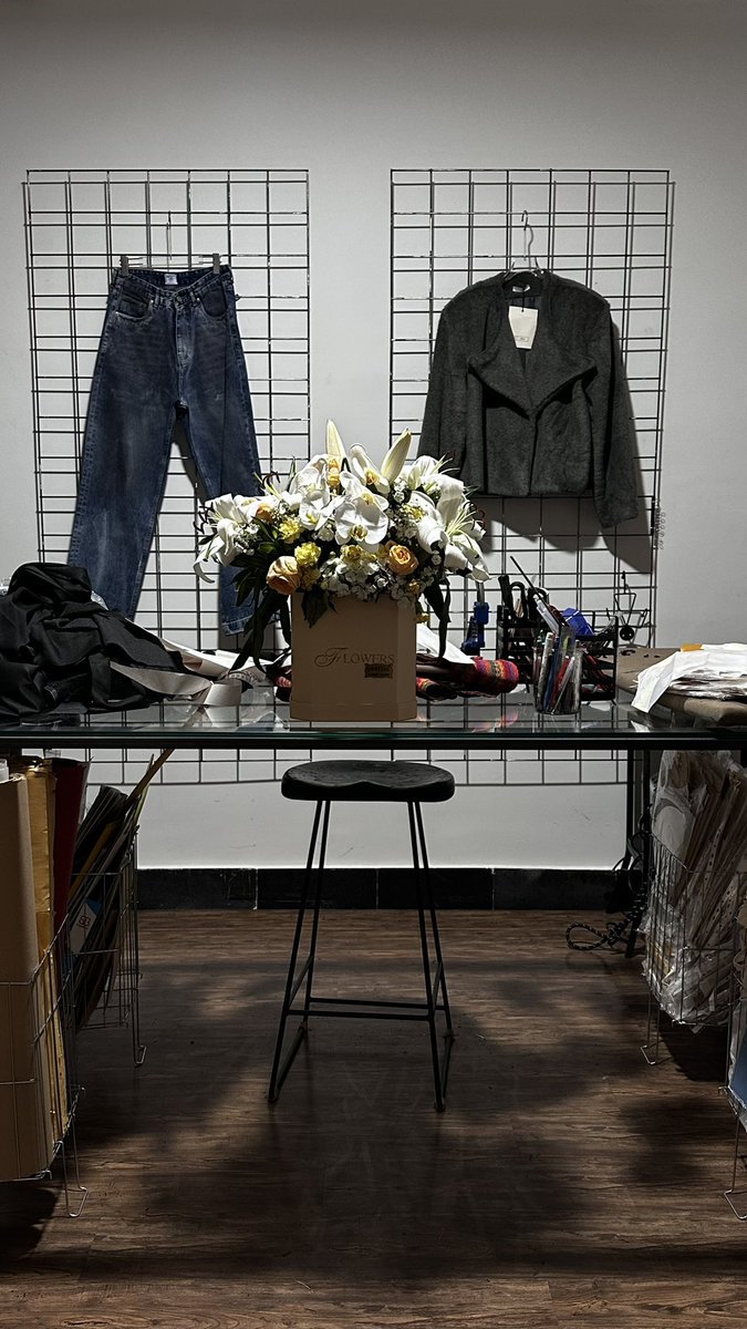 crazygi22984765's tweet photo. i love my work, i love my space 💓 https://t.co/COp1n24Psj