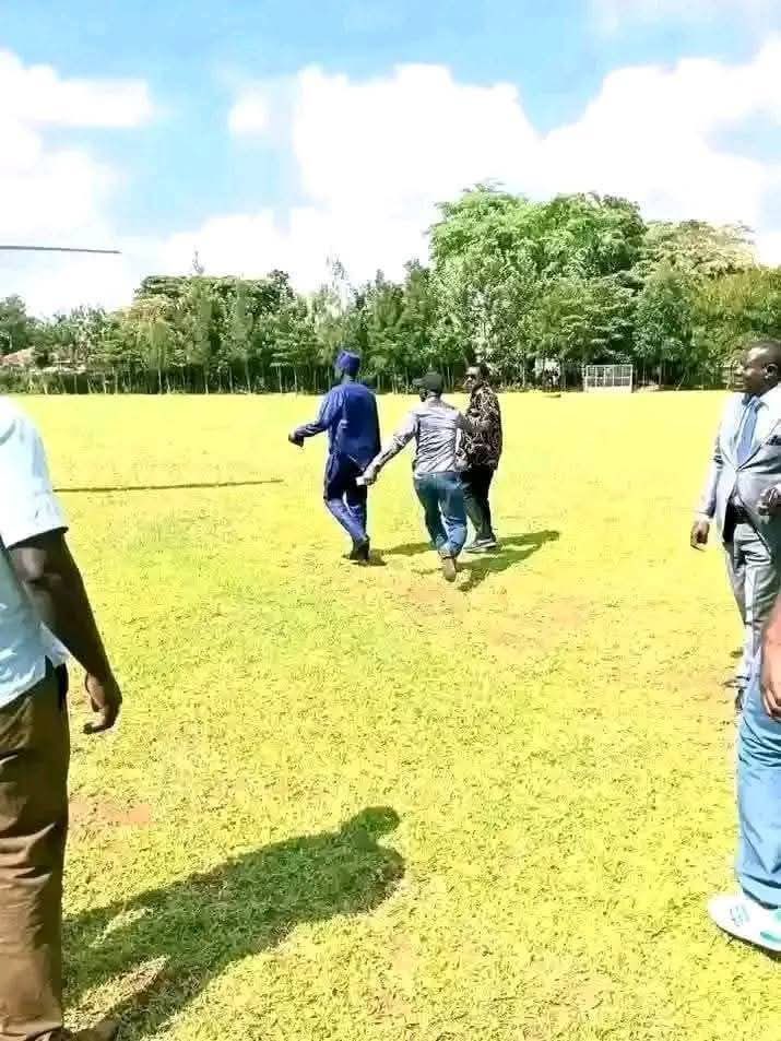 RobertAlai's tweet photo. We don’t trust Governor Orengo with Baba’s life. We will sort his place soon. We are not entertaining this nonsense anymore. https://t.co/GZYwwiarLc