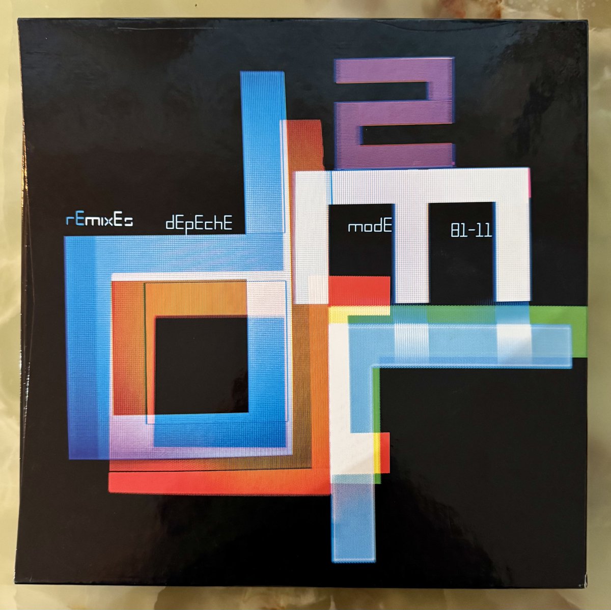 jussiertio's tweet image. Depeche Mode – Remixes 2: 81-11

(2011 Europe)

#vinylrecords #boxset