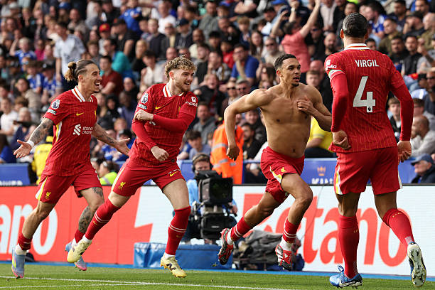 LFCphoto's tweet photo. FT: Leicester 0-1 Liverpool

Goal: Trent

We're gonna win the league.

#LFC #LEILIV #EPL #LIVERPOOLFC https://t.co/JP3isGQomT