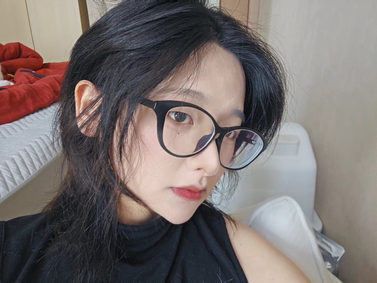 好久不见🌹ᐕ)⁾⁾！换了阿立哌挫之后睡不着觉了ಥ_ಥ