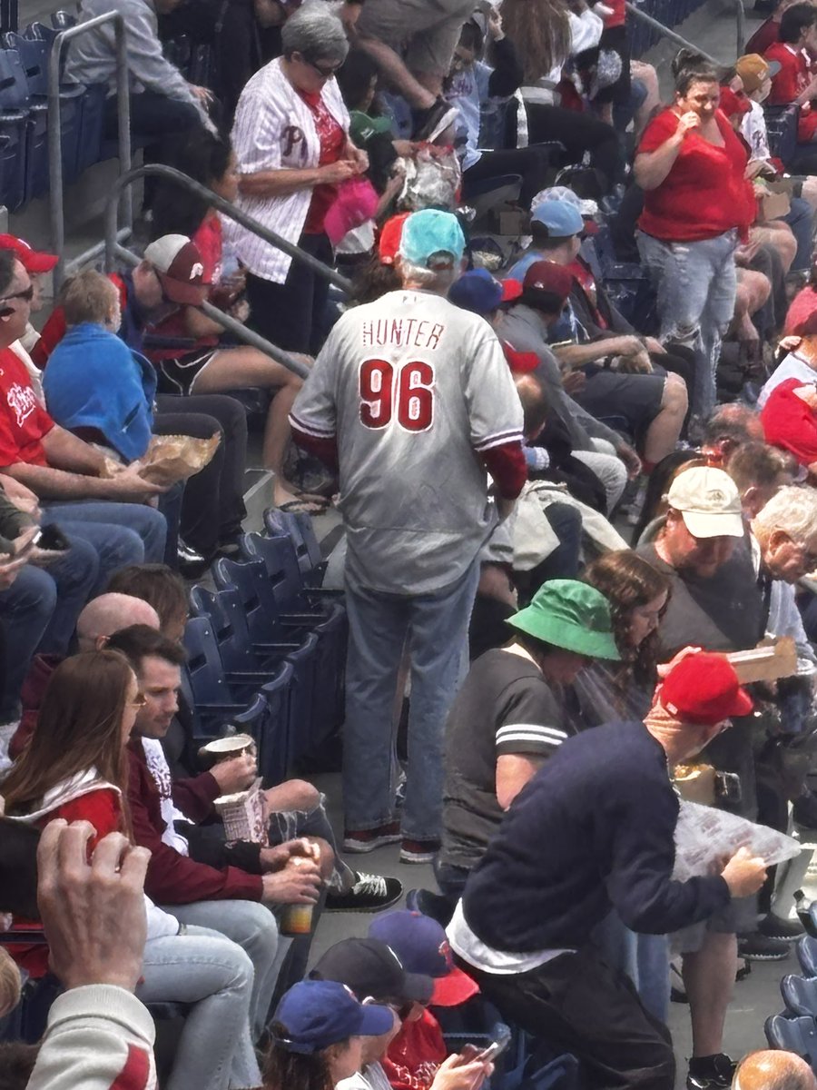 yea_oh6133's tweet photo. This might be better than the Andrew Bellatti jersey. Crazy weekend of jerseys at CBP

#phillies #baseball https://t.co/EVzOuU7oko