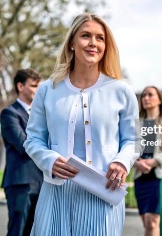 Leave a ♥️ if you appreciate what she is doing for this Country.