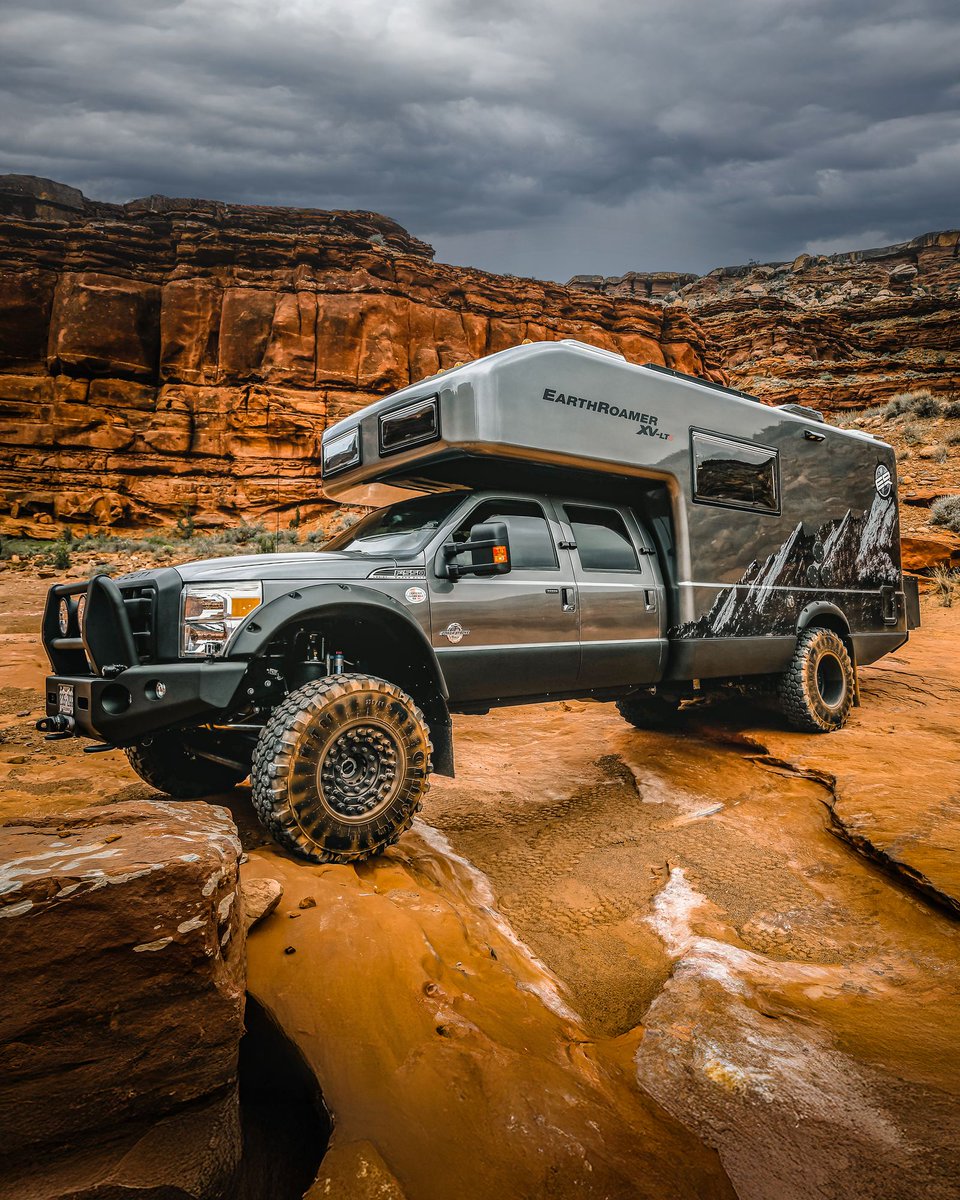 High-clearance. Tuned suspension. Full confidence in the chassis—and the trail ahead.
·
·
·
#earthroamer #adventuretime #offroad4x4 #expeditionvehicle #campinglife #overlanding #4x4life #4x4trucks #vanlife #vanlifeadventures #rvlife #luxuryvehicles #offgrid #madeinusa