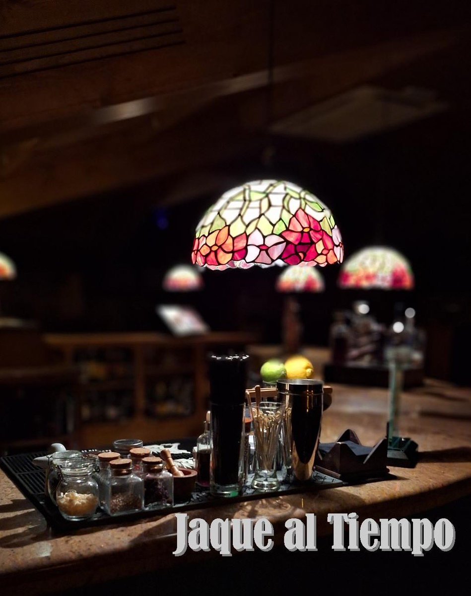 ElErmitanoRte's tweet photo. El próximo viernes 25 y sábado 26 de abril, en las cenas, te invitamos a la copa en uno de nuestros espacios favoritos. Tú disfruta de cualquiera de nuestros menús degustación, que el combinado es cosa nuestra 🍴 https://t.co/wkclPl1kW0