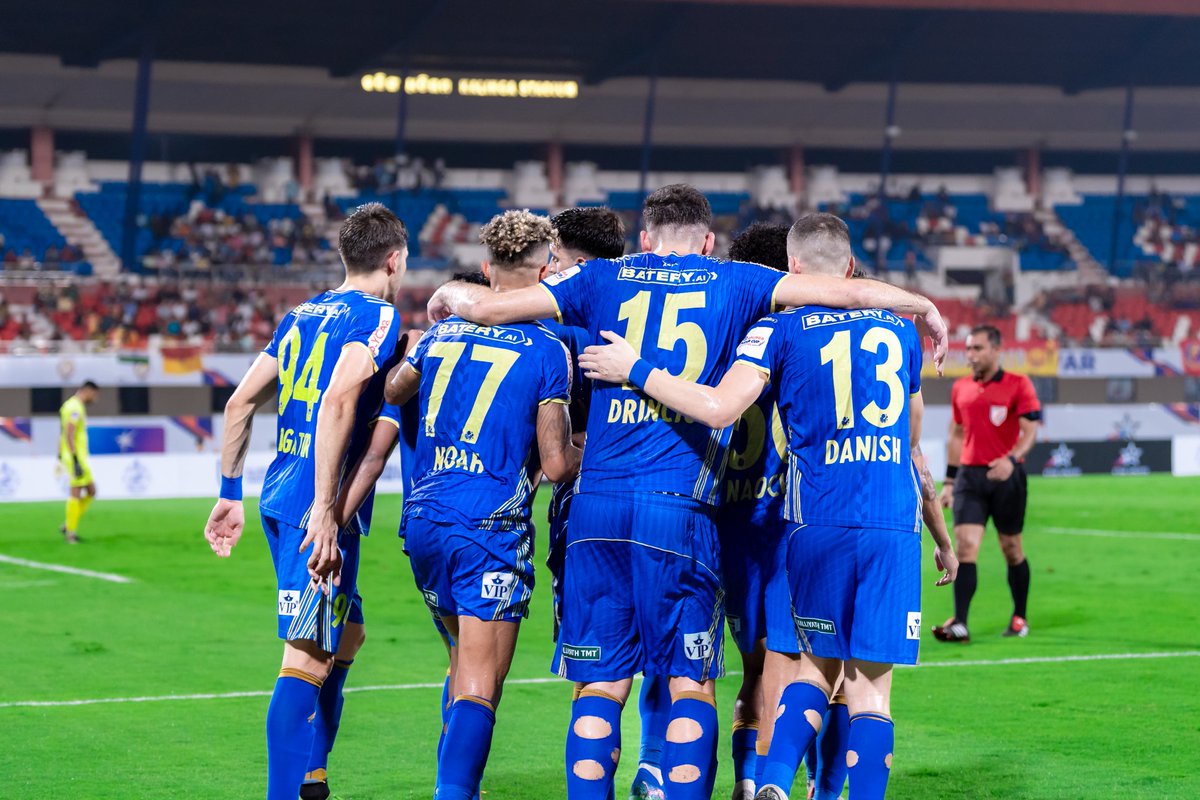 Kol_Football's tweet image. Kalinga Super Cup 2025 : DEFENDING CHAMPIONS EAST BENGAL FC ARE OUT FROM  THE SUPER CUP.
Kerala Blasters FC 2-0 East Bengal FC (Full Time)
SCORE UPDATE LINK - kolkatafootball.com/live_update/in…
PIC - AIFF
#KBFCEBFC #IndianFootball #KalingaSuperCup ⚽️