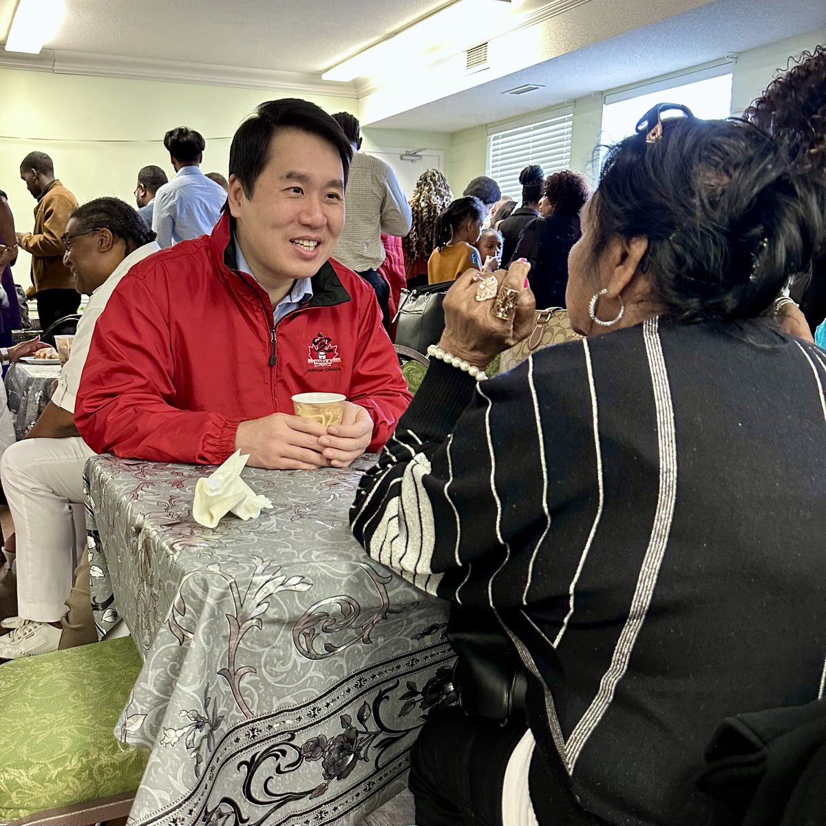 Shaun_Chen's tweet photo. Breaking bread after #Easter Sunday service at Malvern Methodist Church on this day of rejoicing & celebration, commemorating the resurrection of Jesus Christ #CanadaStrong #ProvenToWork #ScarbTO https://t.co/4OTqDUaTk8