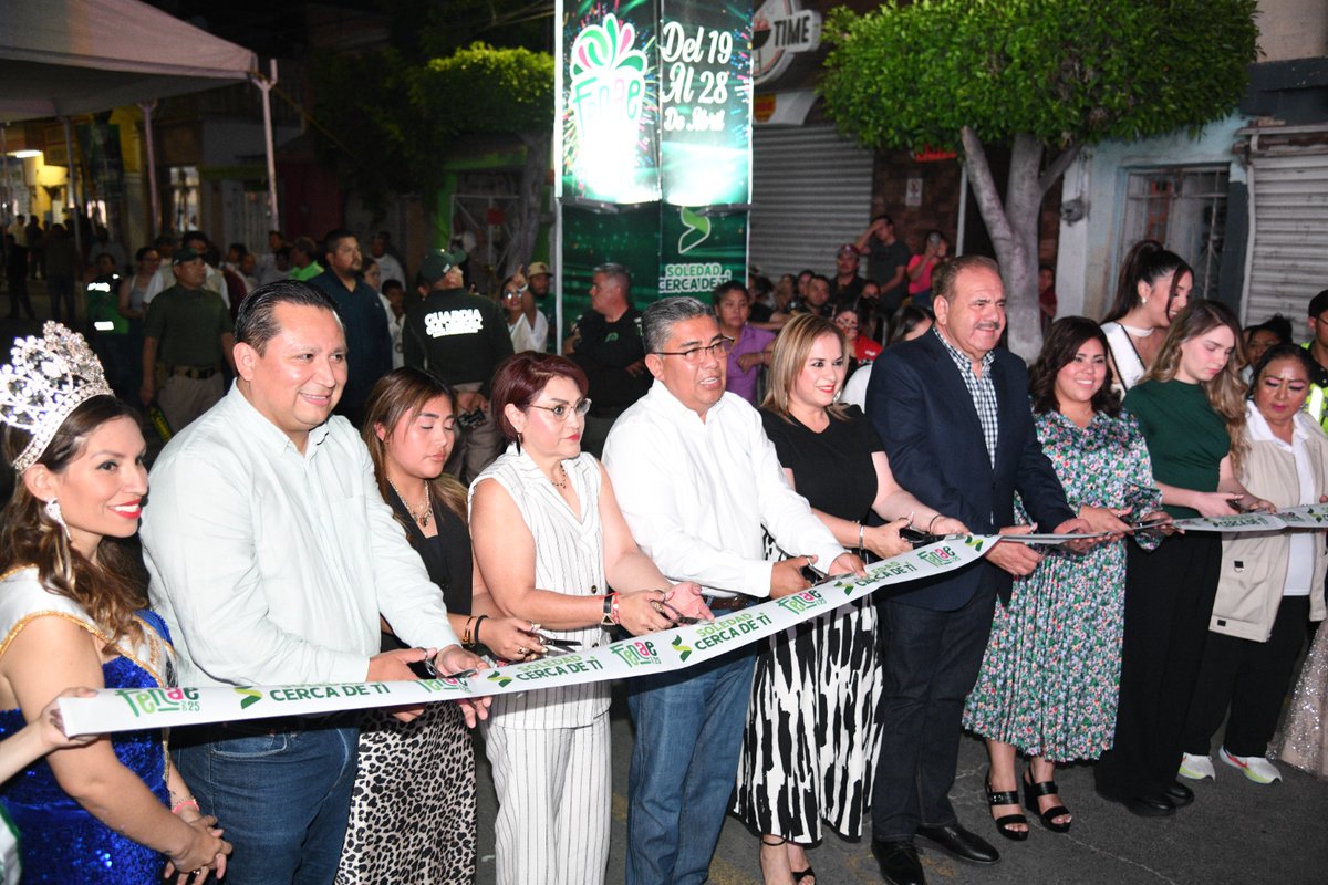 #EnFotos 🤩🌮 Arranca la Feria Nacional de la Enchilada 2025 en Soledad. Con concierto, gastronomía y fuegos artificiales... así se vivió

📸 Especial

sanluis.eluniversal.com.mx/metropoli/arra…
