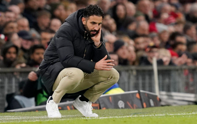 The Indian Manchester United Red 😈 (@imrahmanyt) on Twitter photo <a href="/UtdDistrict/">UtdDistrict</a> Nice.. Amorim plays his cards very close to his chest. Doesn't let anyone suffer in the media..
Strong Head Man.
Kudos to him, he needs all the strength irrespective of how this season ends
#MUFC #ManchesterUnited #MUNWOL #OldTrafford #PremierLeague #SundayVibes <a href="/UtdDistrict/">UtdDistrict</a> Nice.. Amorim plays his cards very close to his chest. Doesn't let anyone suffer in the media..
Strong Head Man.
Kudos to him, he needs all the strength irrespective of how this season ends
#MUFC #ManchesterUnited #MUNWOL #OldTrafford #PremierLeague #SundayVibes