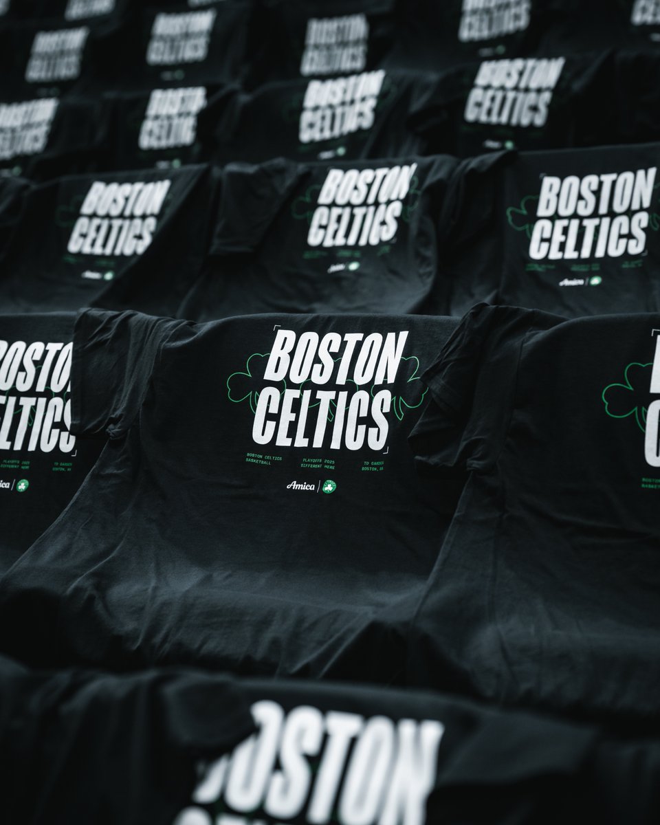 celtics's tweet photo. Shirts on every seat 👏

Thank you for the swag @Amica https://t.co/RDhRsCt512