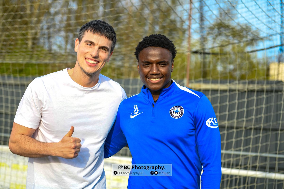 LOCATION FOOTBALL - EPISODE LIVE. 🎬

The story of Michael Ndiweni…..

Pleasure to have these lads along the other week, give it a watch and share! 🎥 

youtu.be/Qk90ieNgrkM