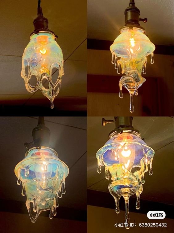 heart_jpg's tweet image. melting glass lamp