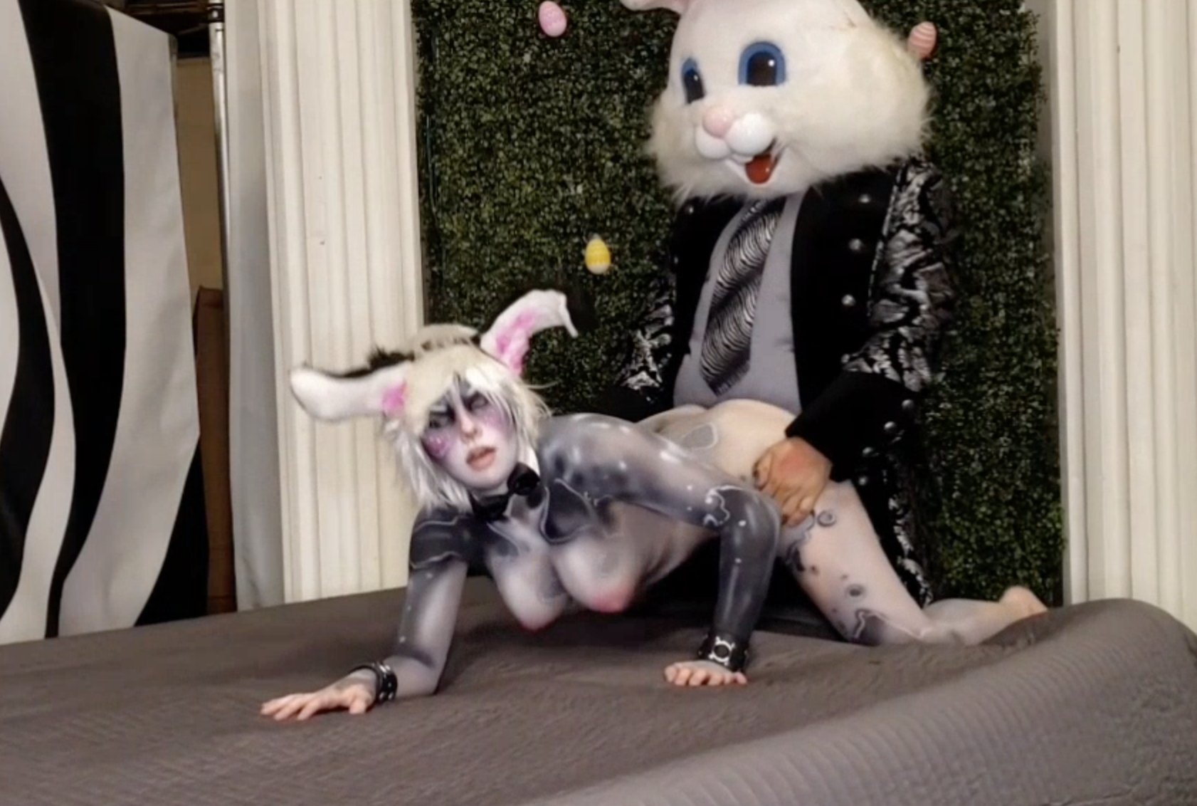 2 pic. Ya know.... Banging Bunny girls for Easter is a lot of fun! This years set with Oxana Luvs purple lop bunny goes live today! https://t.co/Y5Wz2ULZcg
