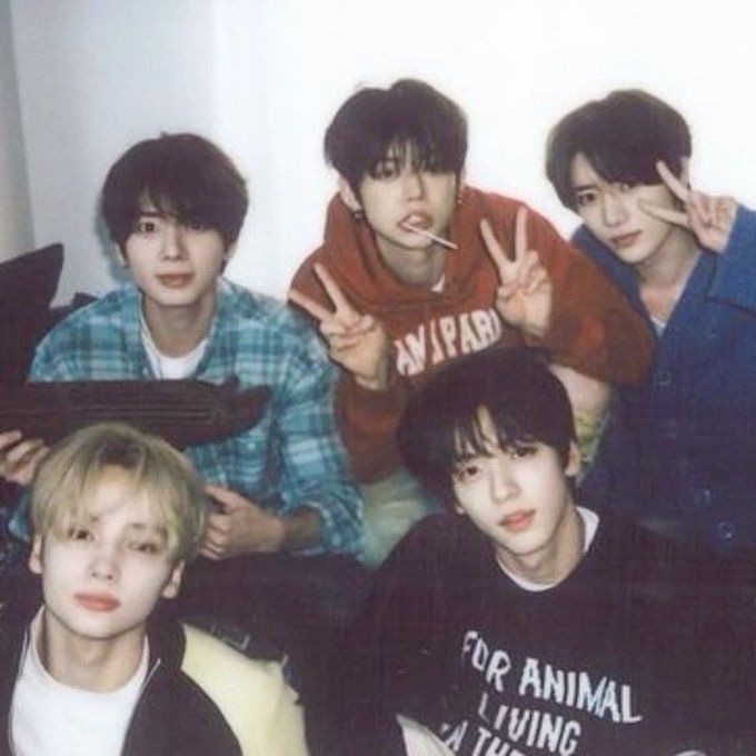 capucelaaa's tweet image. PASAL KOST AYAT RUSUH

TXT LOCAL AU