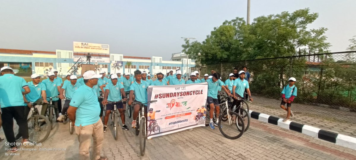 University of Hyderabad NSS Volunteers Join "Fit India – Sunday on Cycle" Initiative

On April 20, 2025, NSS volunteers from the University of Hyderabad participated in a cycle rally as part of the "Fit India – Sunday on Cycle" initiative, organized by the Sports Authority of