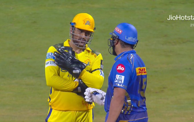 Gaurikatariya's tweet photo. The Rohitman 💪💪💪#CSKvsMI #Rohitsharma #MI https://t.co/Oncrjt44by