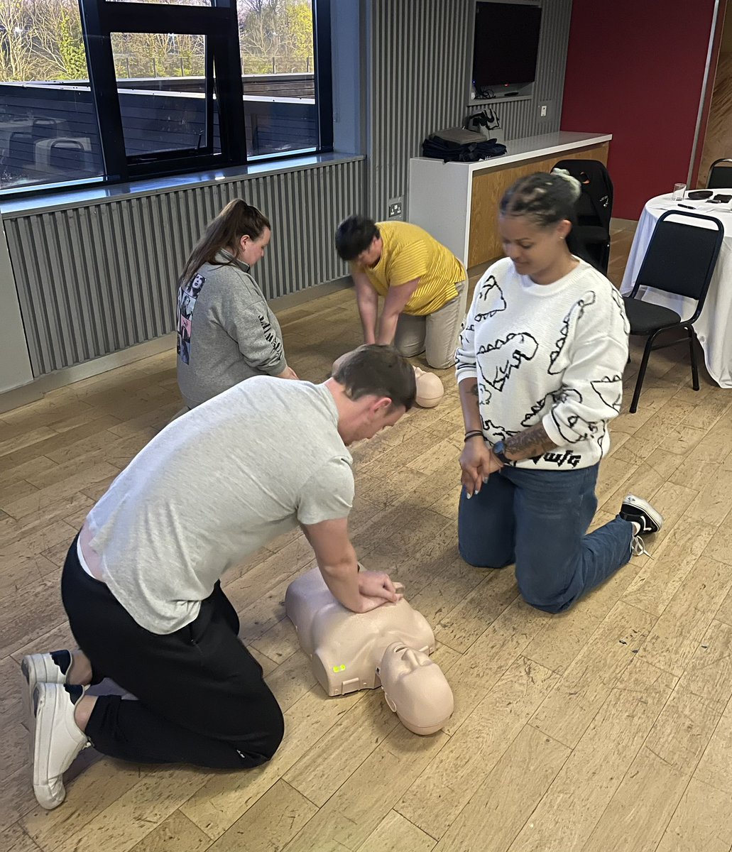 Huge congratulations to the <a href="/Irish_Umpires/">Irish Hockey Umpires</a> who completed ‘at the Heart of the Game’ CPR and AED training 🏑
These dedicated officials now have the knowledge and confidence to respond in a cardiac emergency. I am proud to play a part in keeping the hockey community safe for all ❤️