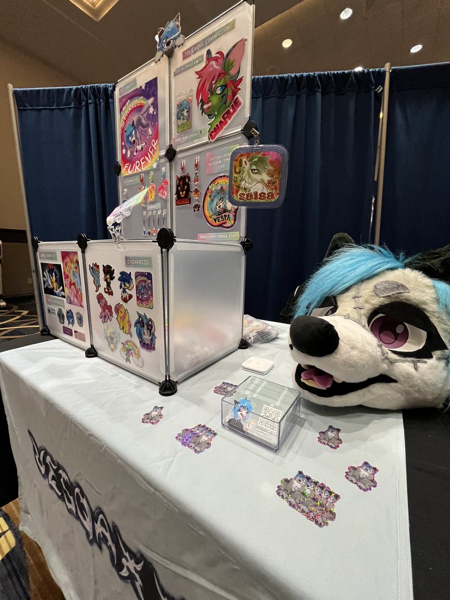LAST DAY OF AA 🐾🌟 come find me today at LFVC artist alley !