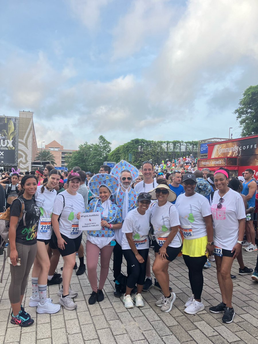 sauls_light's tweet photo. We had an AMAZING RACE for #NICU families at #CCC10K!!! Thank you to everyone who donated, ran, & cheered us on! We’re celebrating 10 yrs of impact & our #FightLikeABaby TM! https://t.co/OKHpLauDEj