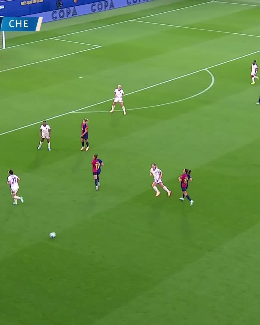 🤩 B-E-A-UTIFUL ❗Alexia's five-star backheel is transformed by Claudia Pina into Barcelona's 4th goal against Chelsea!Watch the game live on DAZN and join the DAZN FanZone! ▶️  #EnjoyTheShow