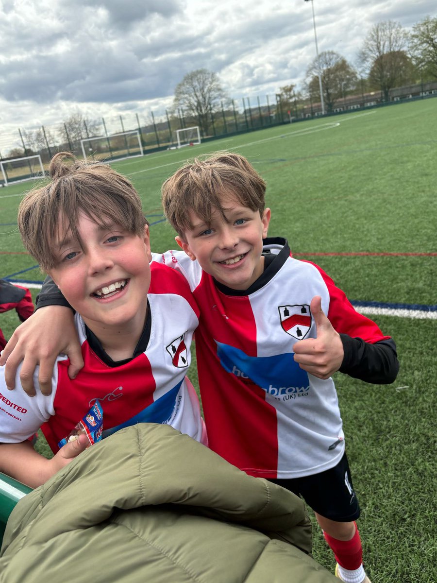 Old Wulfrunians JFC (@oldwulfsjfc) on Twitter photo Congratulations to our Under 11’s West team who won their trophy group this morning 
🔴⚪️🐺🏆
#UptheWulfs Congratulations to our Under 11’s West team who won their trophy group this morning 
🔴⚪️🐺🏆
#UptheWulfs