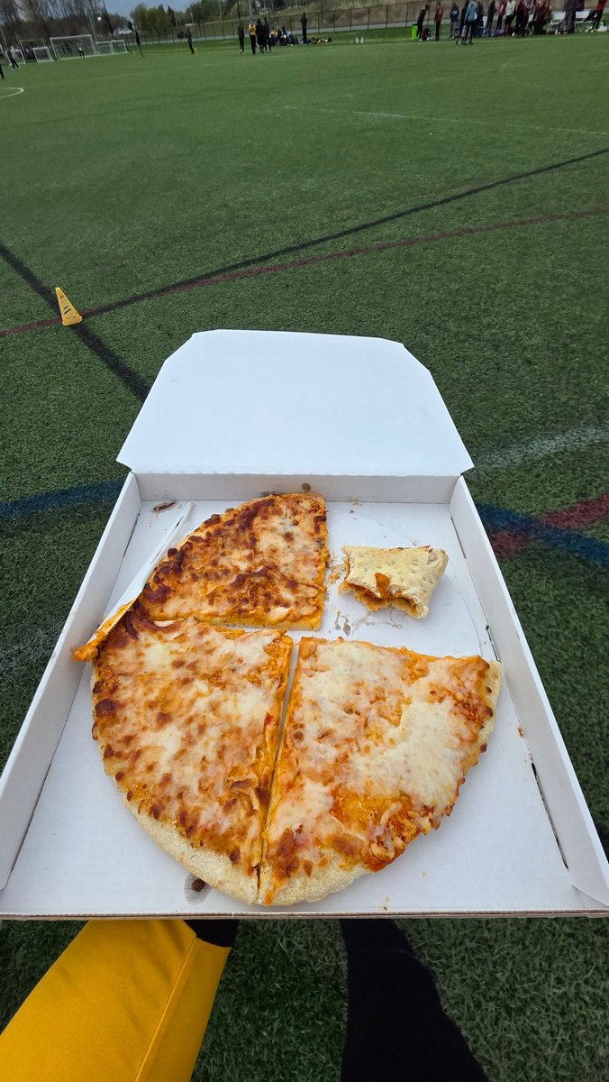 Playing <a href="/AU_Ultimate/">American Stall 11</a> LETS GOOOOO!!!! Featuring Vending Machine Pizza