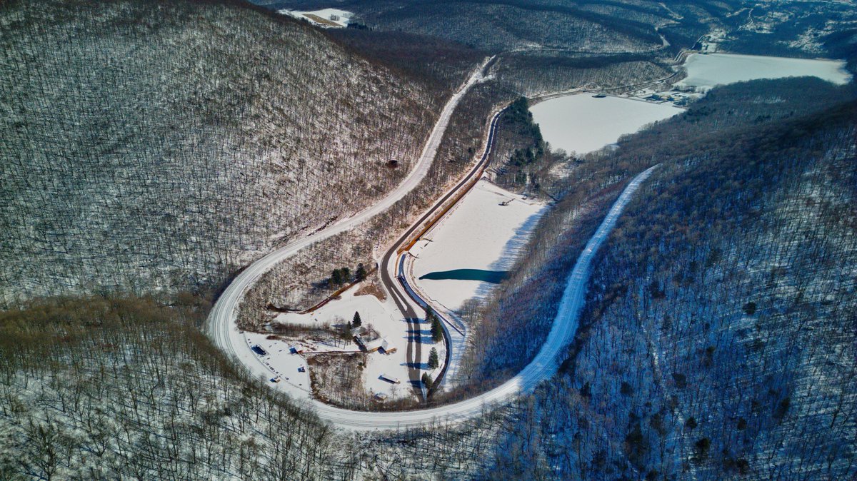 Wandering814's tweet photo. Winter at the Horseshoe Curve, Altoona, PA https://t.co/avtNvMGxXu