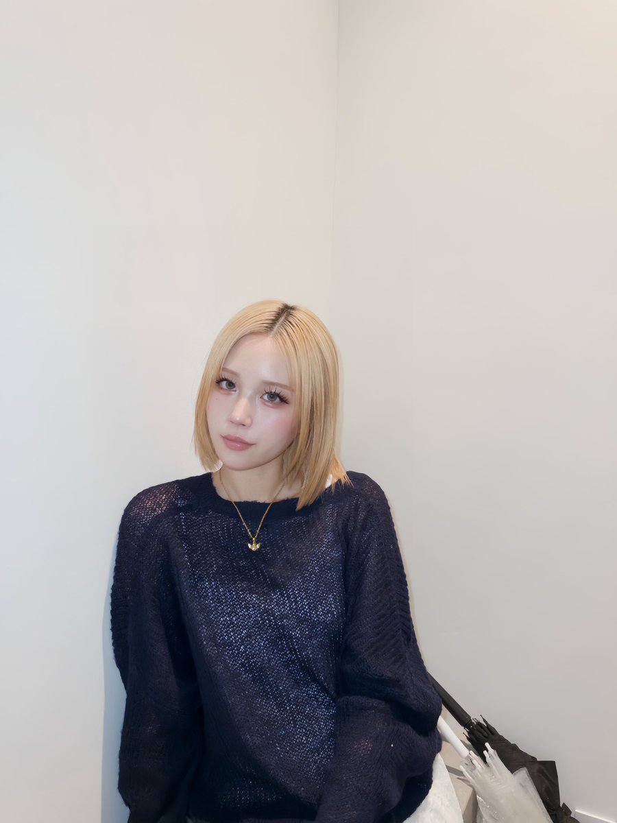 erina tweet media