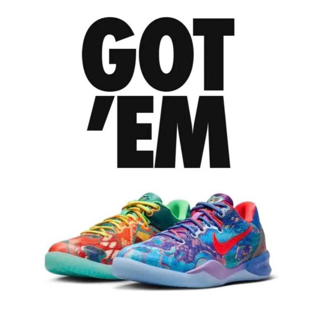 SneakerVisionz's tweet photo. Like &amp; Retweet For Good Luck Today 🤞🐍 https://t.co/UUaR2b9CD4