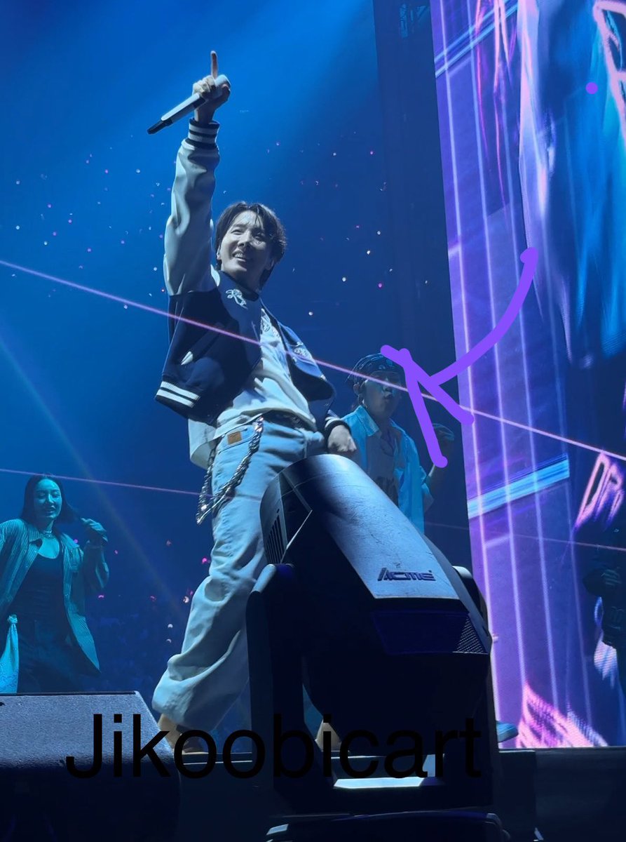 skjnition's tweet photo. RT AND REPLY !!!

THANK YOU J-HOPE 
WE LOVE YOU J-HOPE 
PROUD OF YOU J-HOPE 
#HOPE_ON_THE_STAGE_TOUR_Manila 
#HOPE_ON_THE_STAGE_TOUR_Manila_D2 https://t.co/Sr3nj9TPqV