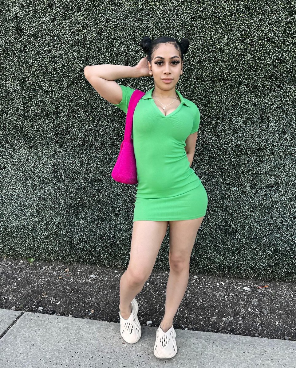 DatGurlVivan's tweet image. Feeling real lucky 🍀