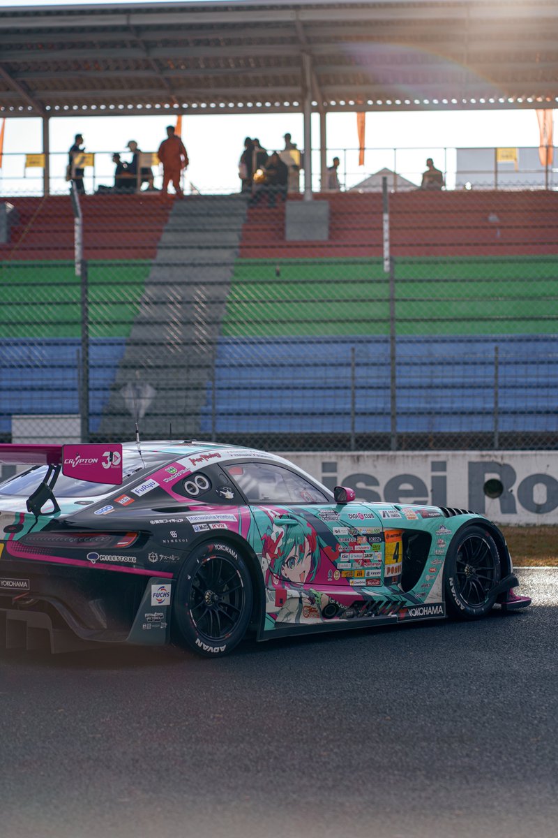 開幕戦岡山の決勝。
4号車グッドスマイル 初音ミク AMGは4位という結果となりました。
望んでいた結果ではありませんが、戦える力はみえたので、次戦富士も頑張りたいと思います！
引き続き応援よろしくお願いします！

(え)#fightgsr #SUPERGT
