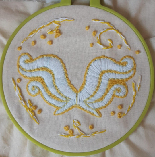 LHuxlux's tweet image. Happy #homestuck413! This is all the Homestuck-related embroidery I've made