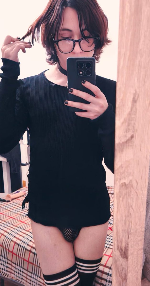 Sweet_Ale18's tweet photo. i miss you 

#femboy #NSFW #nsfwtw #sissy #Trans #feminization #femboyhentai #trap https://t.co/JlLzFeW0GN